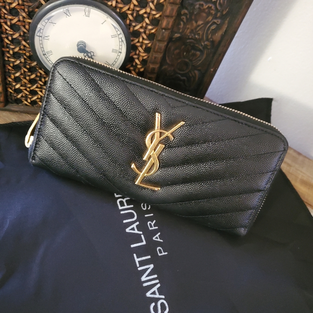 Yves Saint Laurent YSL Wallet
